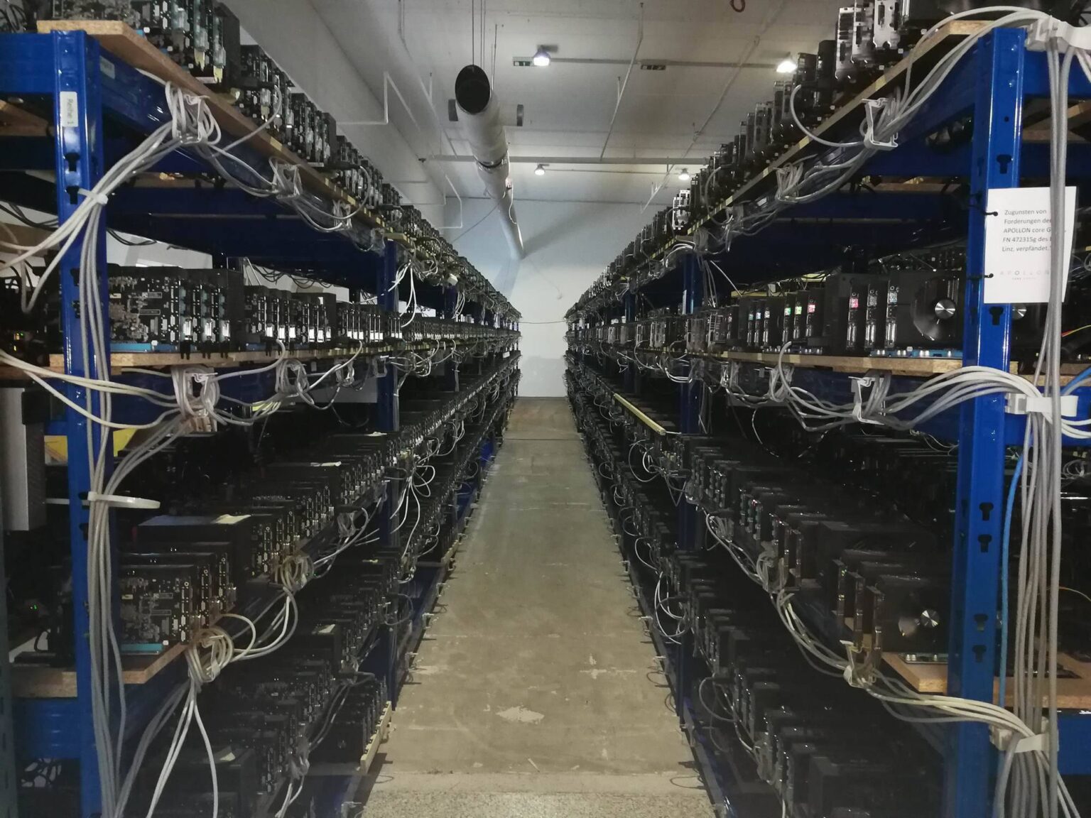 A hely, ahol 15.000 GPU dolgozik