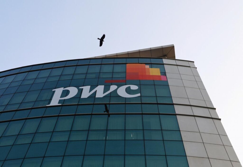 PwC: ötből négy vállalat hasznosította a blokkláncot