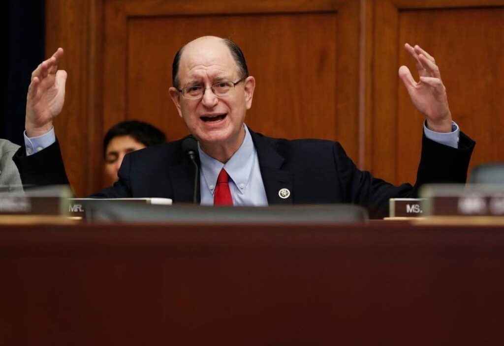 Brad Sherman amerikai kongresszusi képviselő betiltatná a kriptopénzeket