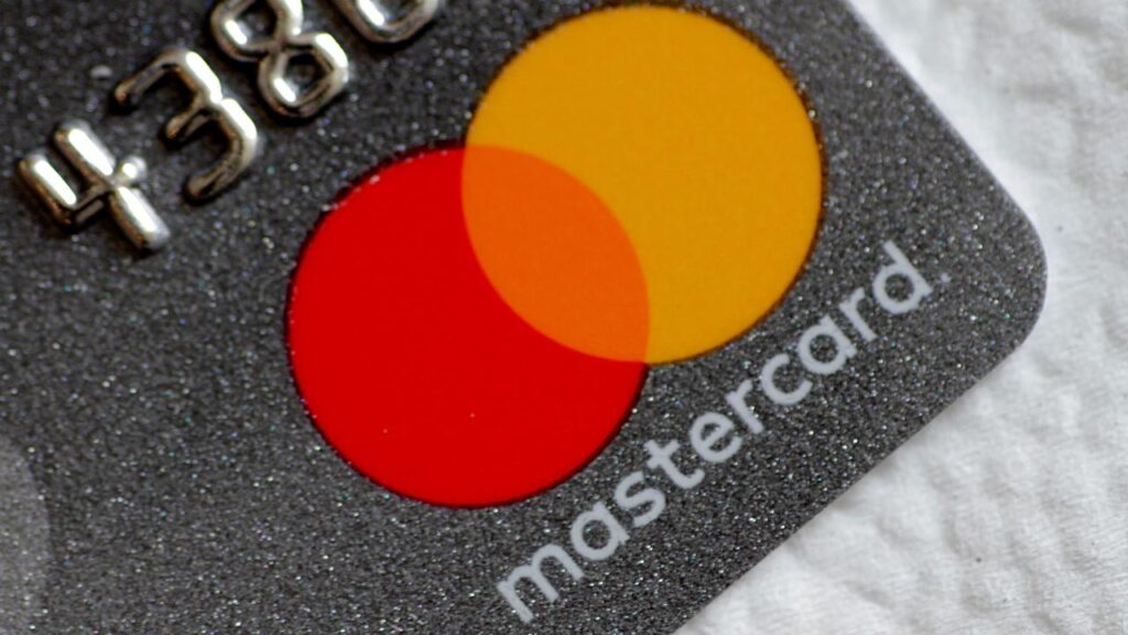 Megvan, miért hagyta ott a MasterCard a Librát
