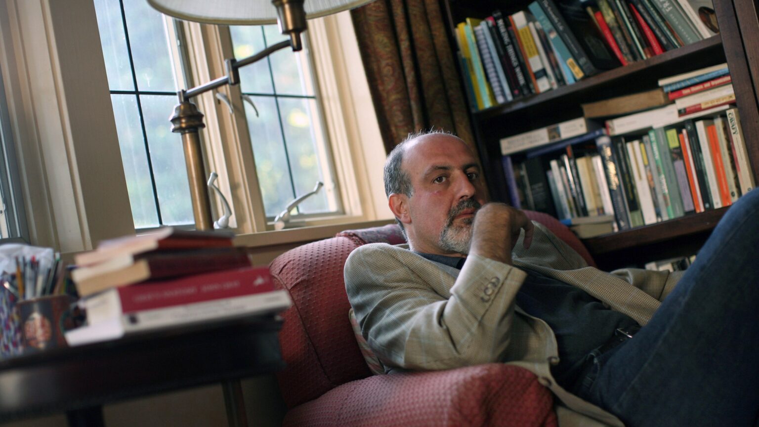 Kripto-hívőből lett éles kritikus a sztárközgazdász