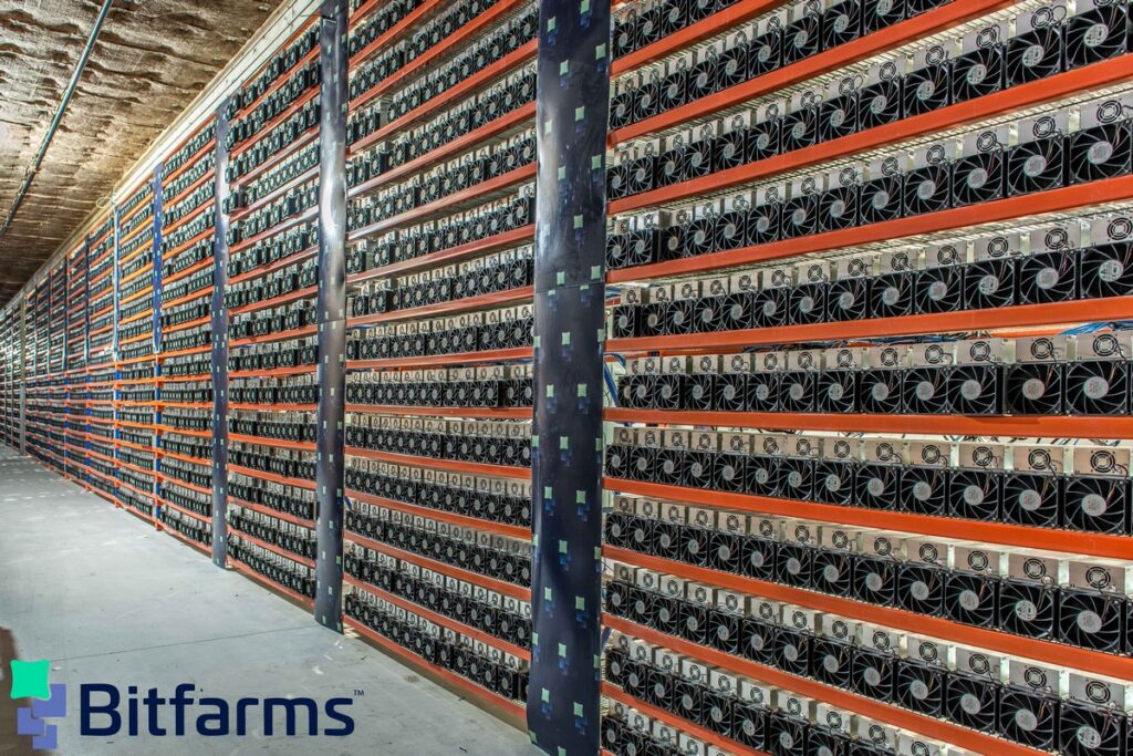 Eladta bitcoin készletének a felét a Bitfarms