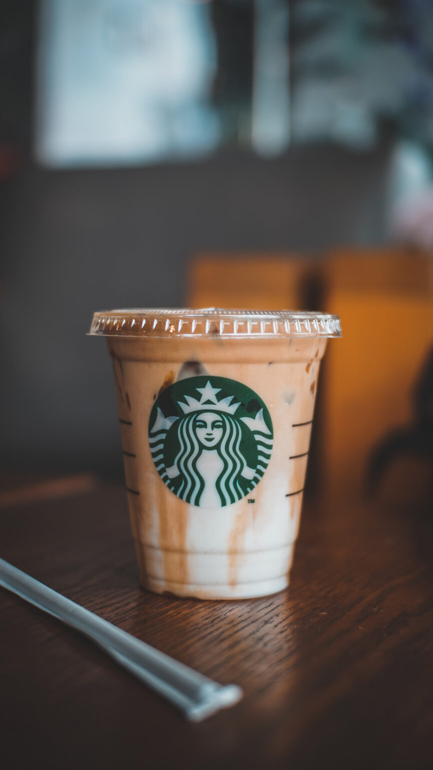 Starbucks: beszáll a Web3 és NFT jutalmakba a kávé franchise