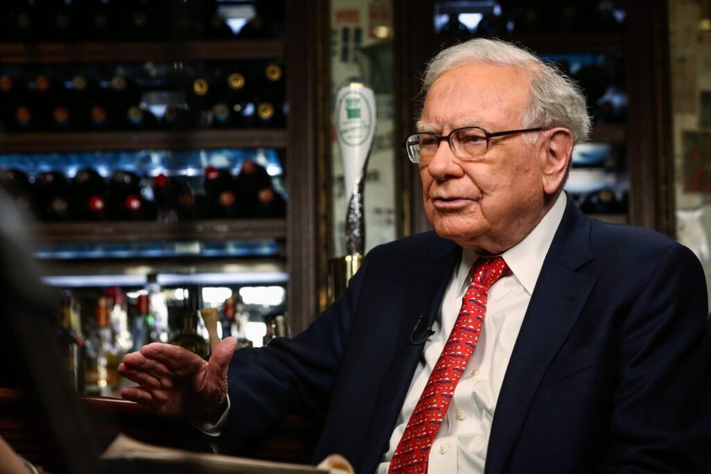 Visszavonul Warren Buffett, a 20. század bitcoinja