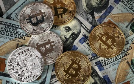 A Bitcoin rakéta elindult, jöhet a 150 000 dollár