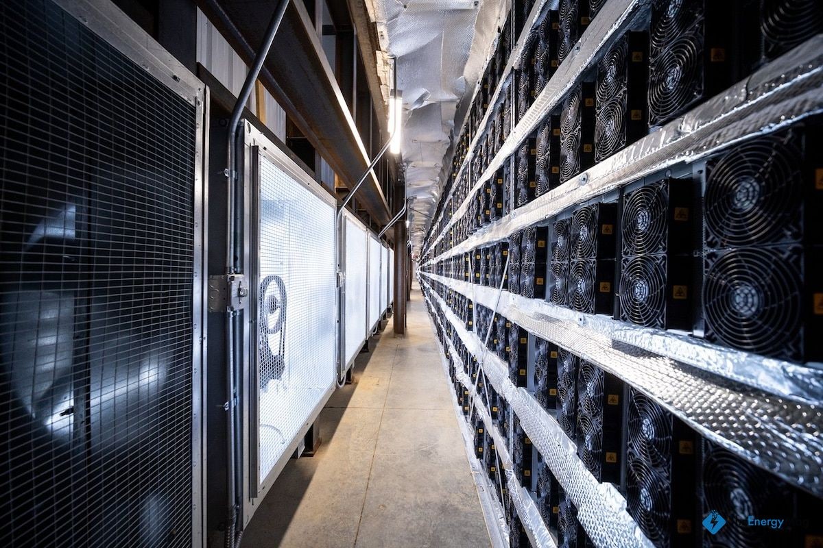 A bitcoinnak befellegzett?
