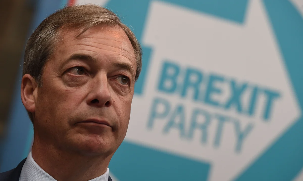 Lemondott Nigel Farage, kriptós kapcsolatai miatt keveredett botrányba a Brexit egyik legismertebb arca 